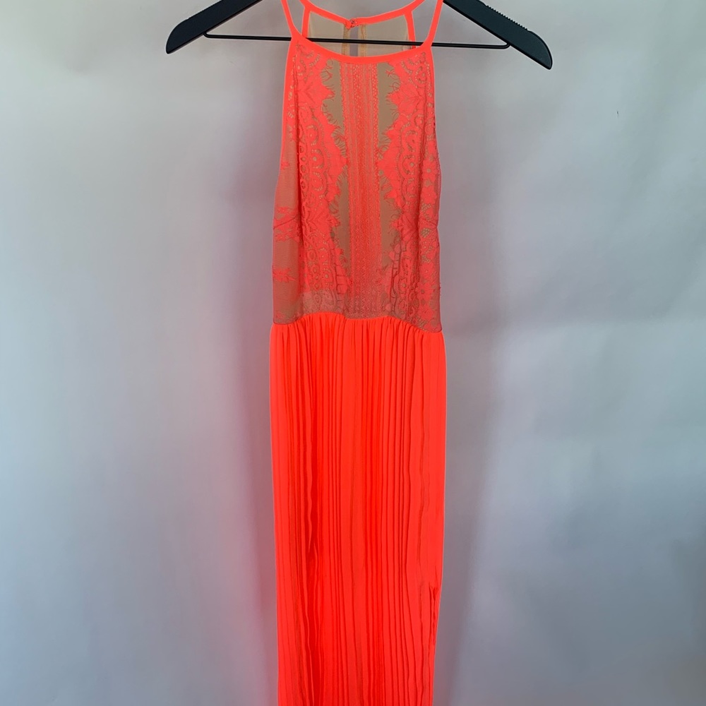 LUSH Women’s maxi dress